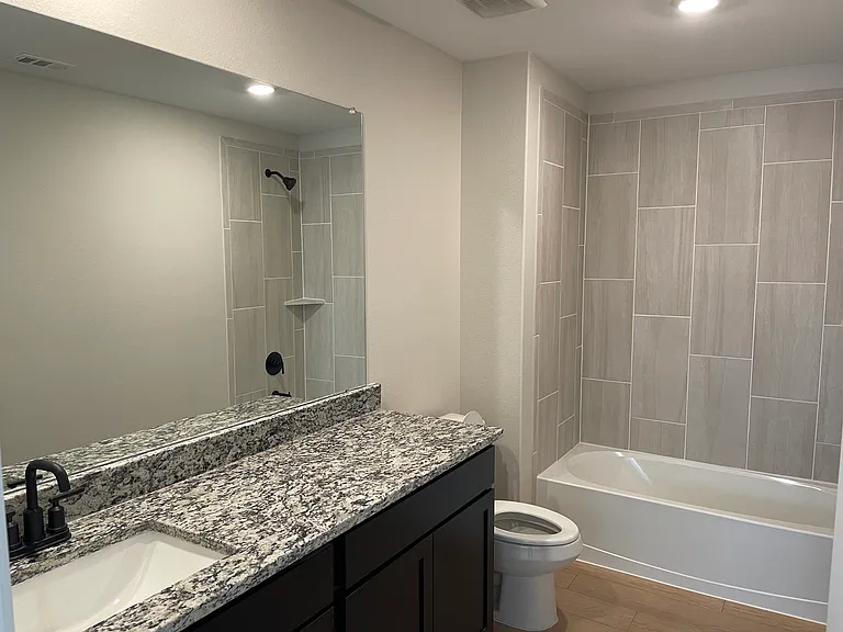 1411 Windermere Way — Photo 24