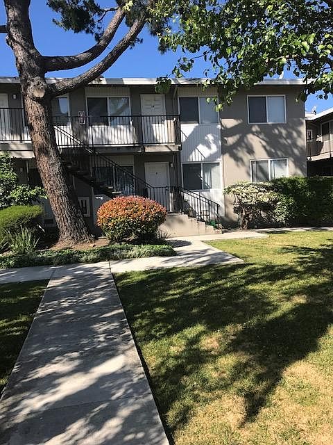 1st image of 65 N Kingston St APT 6
