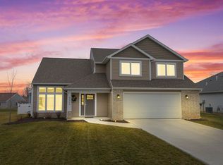 4404 Flanders Ct, Fort Wayne, IN 46808