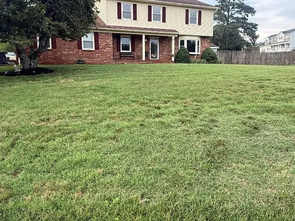 2123 Matthew Ln, Fredericksburg, VA 22405