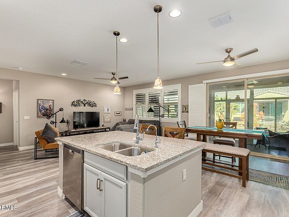 4th image of 41574 W Summer Wind Way