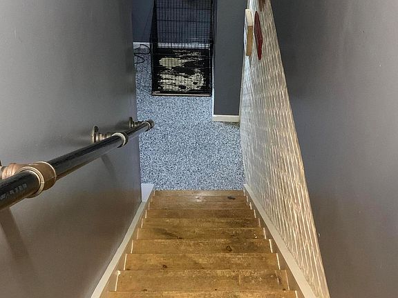 4th image of 5775 Thorngate Dr