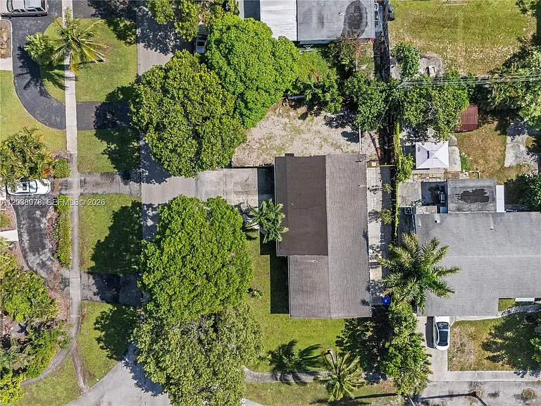7591 Pierce St — Photo 26