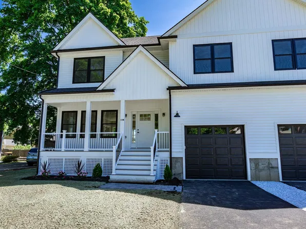 15 Foss Rd #A, Framingham, MA 01702