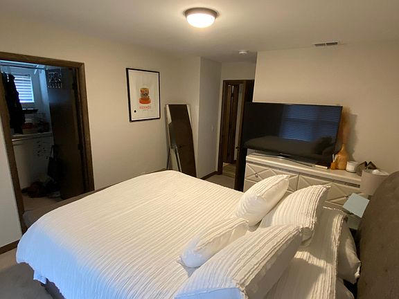 3rd image of 306 Ford Ave #306