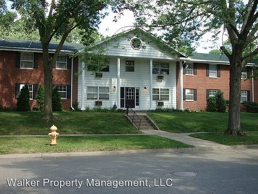 1st image of 309 E Memorial Dr