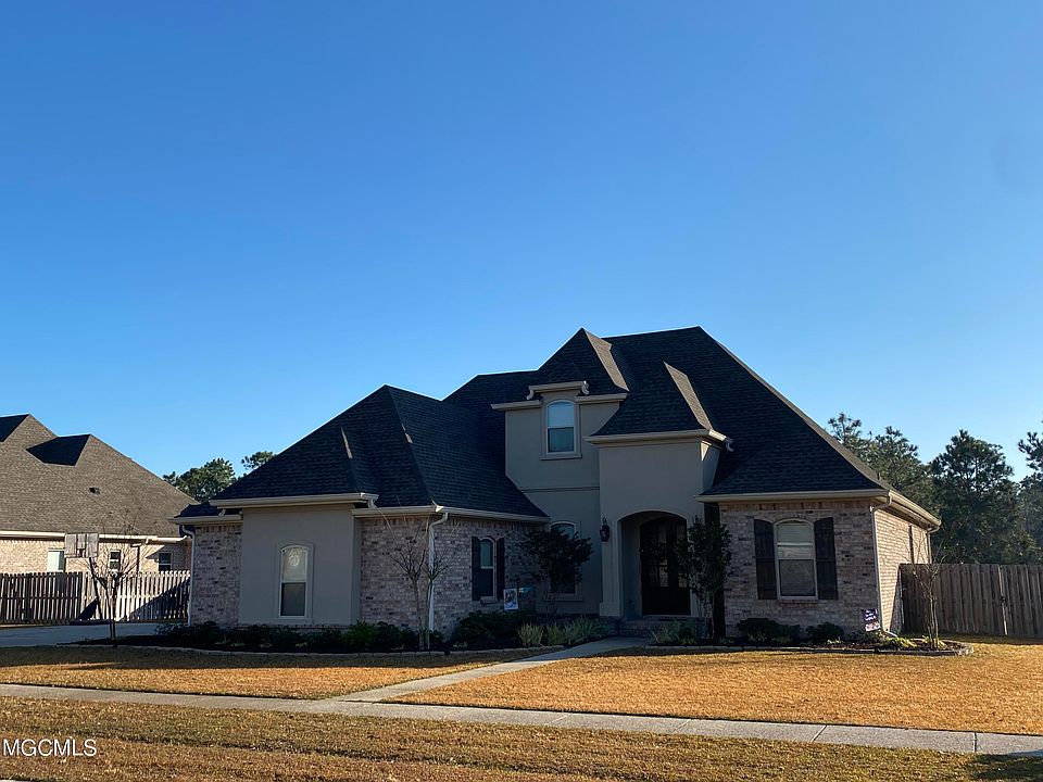 1st image of 3416 Oakleigh Cir