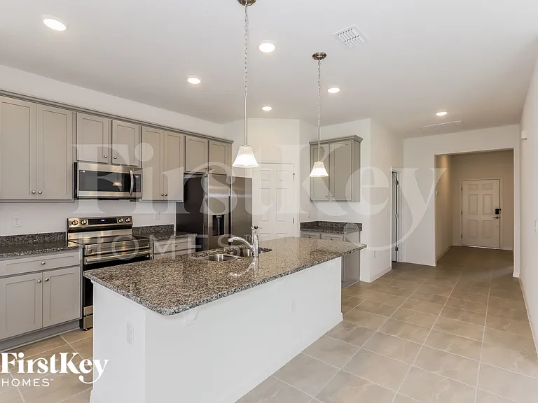 125 Windsor Reserve Dr — Photo 8