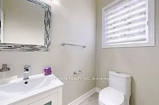 48 Goldenwood Cres — Photo 16