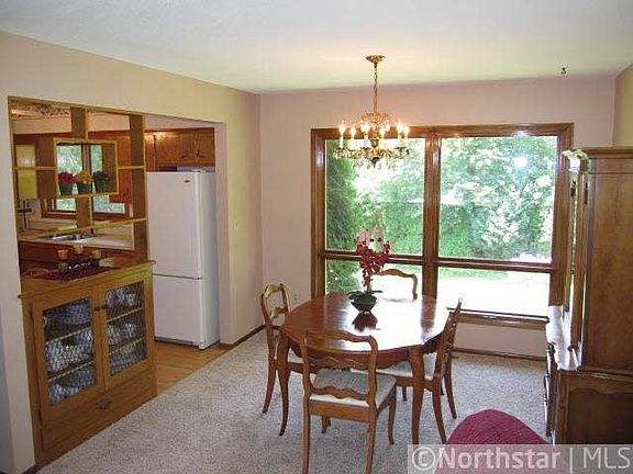 4th image of 1857 Phalen Place