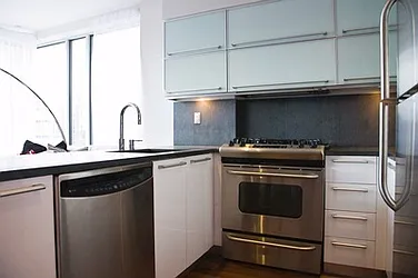 Sold by aptsandlofts.com