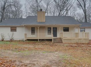 5520 Hearn Rd, Ellenwood, GA 30294