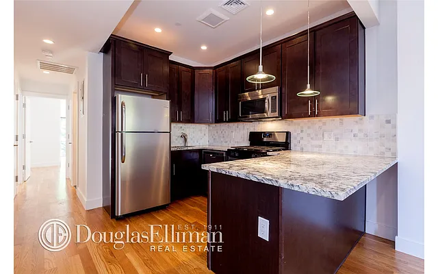 Rented by Douglas Elliman | media 16