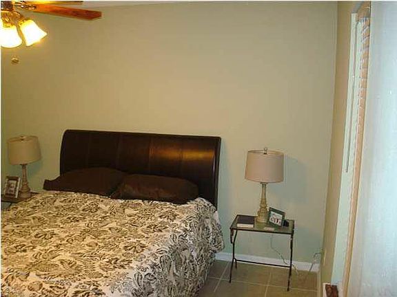 4th image of 4214 Burtonwood Dr