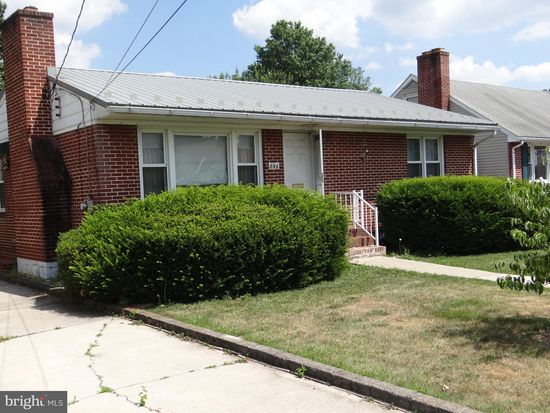 896 Blanchard Ave Chambersburg Pa 17201 Mls Pafl173732 Zillow