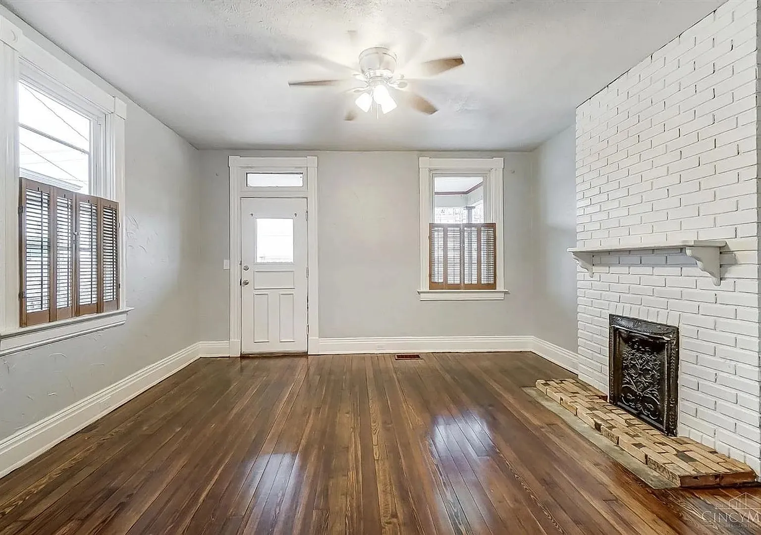 Norwood Charming Updated 3-Bedroom Home — Photo 4