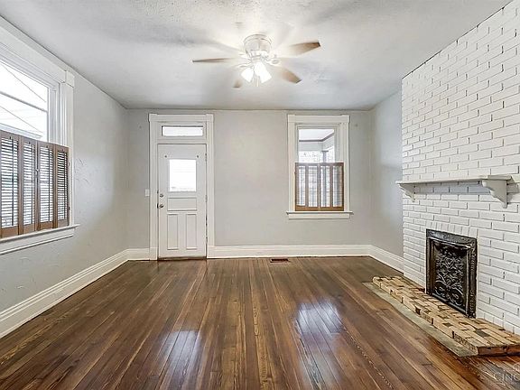 4th image of 2312 Norwood Ave