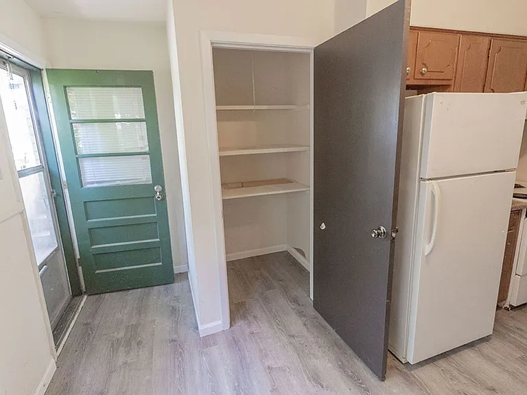 2812 Leeway Dr #1 — Photo 6