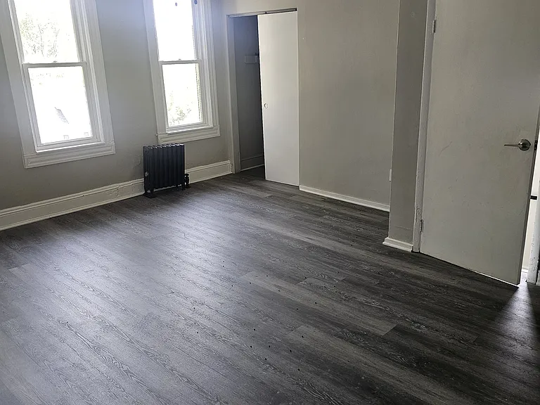 529 Taylor Ave #2 — Photo 2