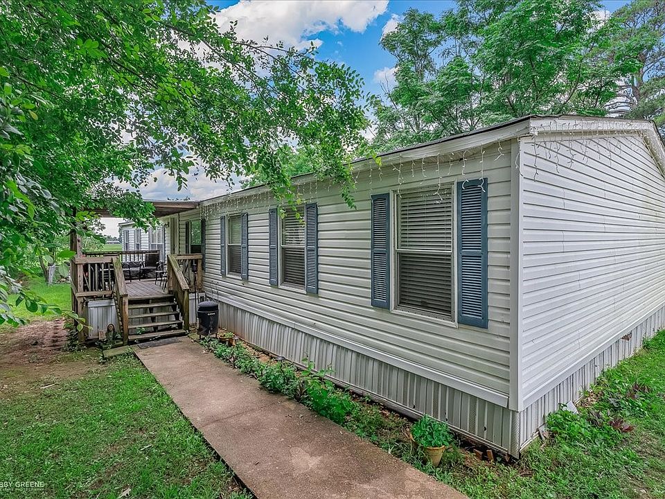 1st image of 207 Crestwood Cir