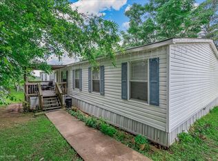 207 Crestwood Cir, Benton, LA 71006