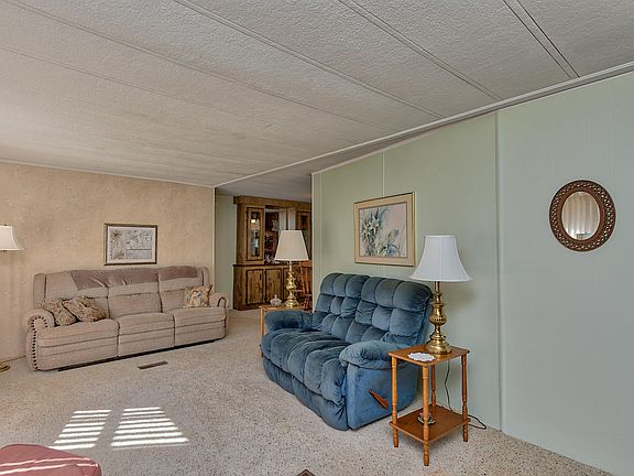 4th image of 8138 Liberty Ln