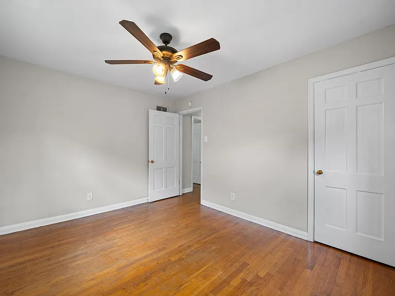 1010 Sanford Ave #1 — Photo 13
