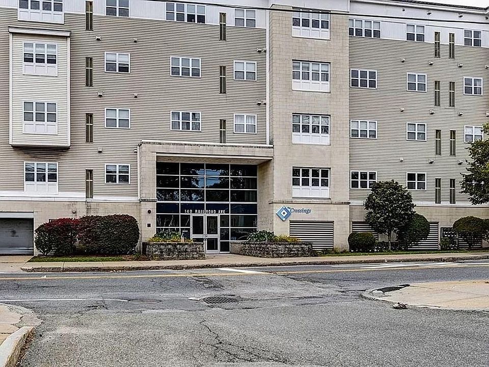 1st image of 140 Railroad Ave APT B111