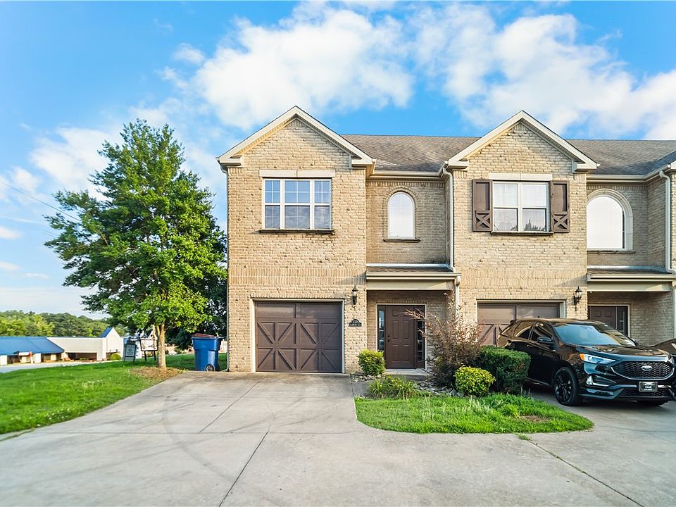 1st image of 5324 Labelle Ct