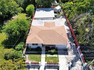 418 NW 47th St #D, Miami, FL 33127