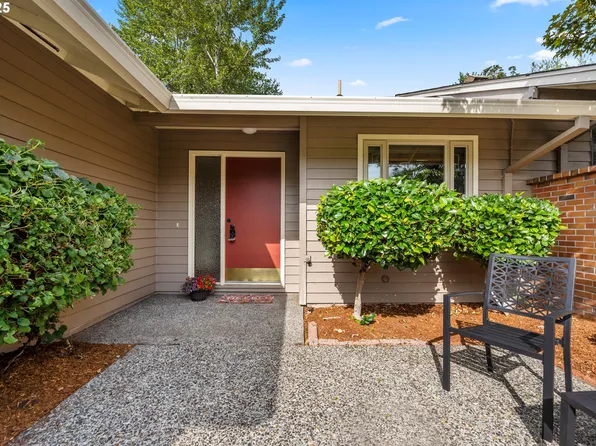 16775 SW Matador Ln, King City, OR 97224