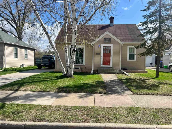 628 Wilson St, Neenah, WI 54956