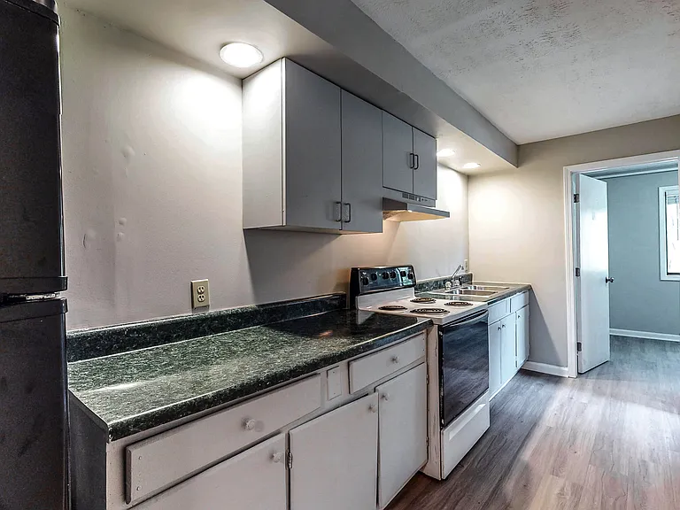 Floor 1 - Kitchen