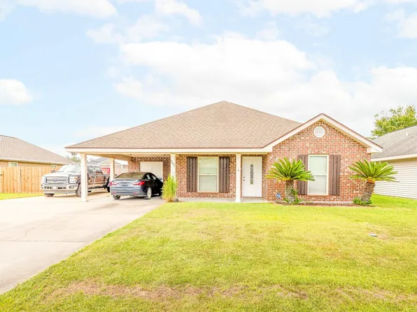 243 Dove Tail Dr, Gray, LA 70359