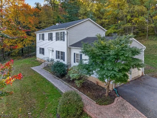 53 Russling Rd, Independence Twp., NJ 07840