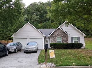 6133 Redtop Loop, Fairburn, GA 30213