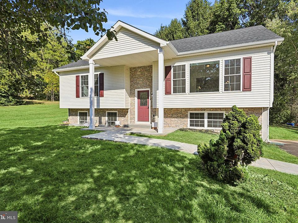 1st image of 3406 View Ridge Cir