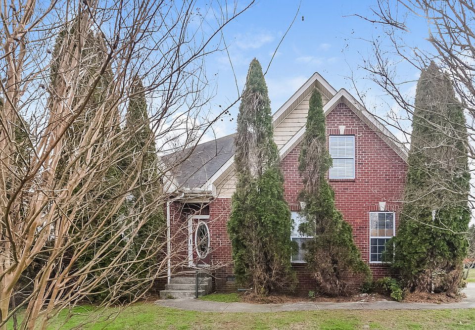1st image of 2641 Westhaven Dr