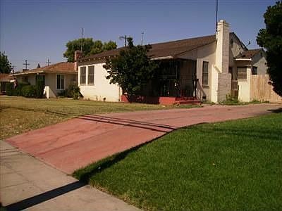 1st image of 1546 N Fruit Ave