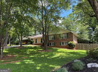 102 Burnett Way, Alpharetta, GA 30009