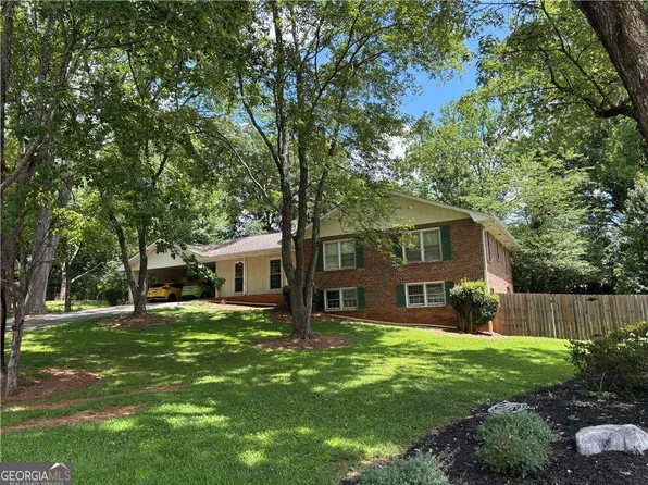 102 Burnett Way, Alpharetta, GA 30009