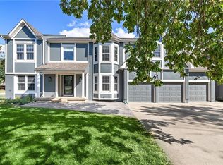 14415 S Greenwood St, Olathe, KS 66062