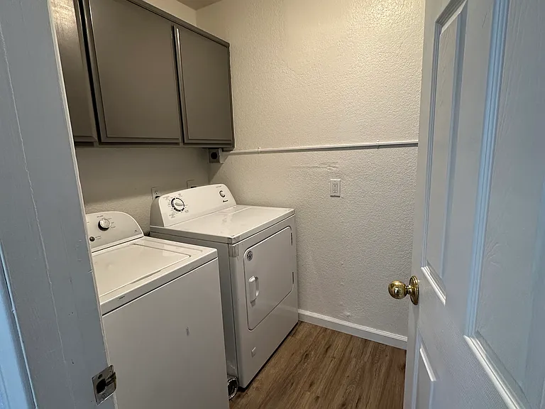 2798 N Junipero Ave #3 — Photo 9