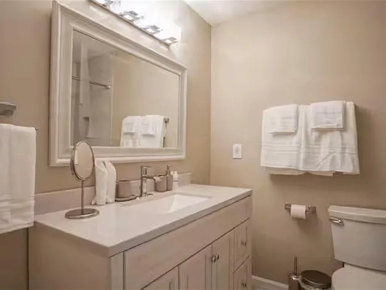 846 Park Pl NE — Photo 115