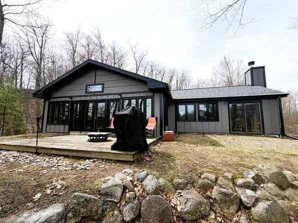 2808 High Peak Rd, Rhinelander, WI 54501