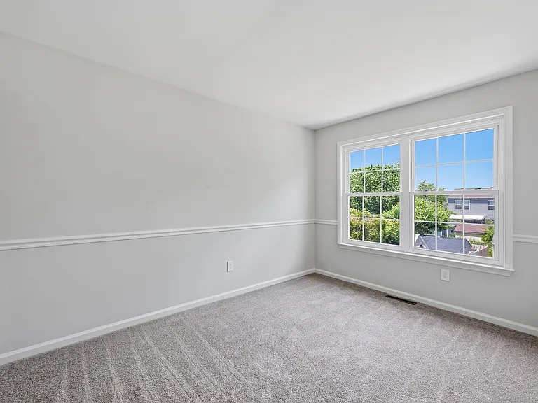 1108 Red Barn Ln — Photo 23