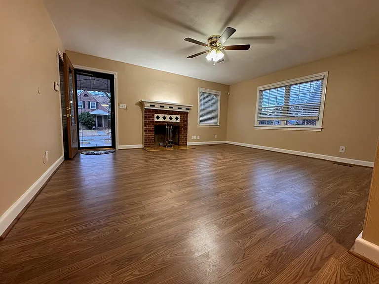 9220 Marlow Ave — Photo 3