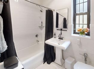 105 Garth Road #4k, Scarsdale, NY 10583