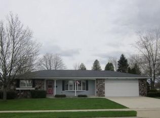 401 Ramaker Ave, Cedar Grove, WI 53013