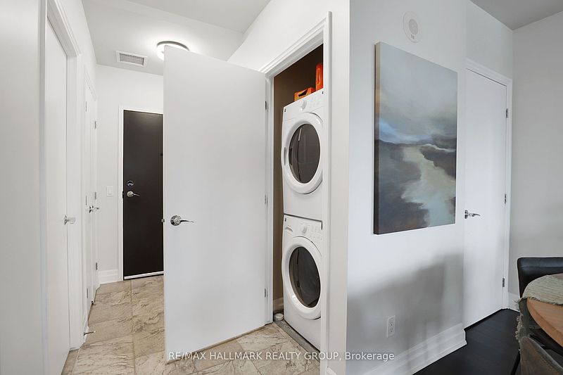 Ottawa Apartment for rent - 2 Bedrooms — photo 14